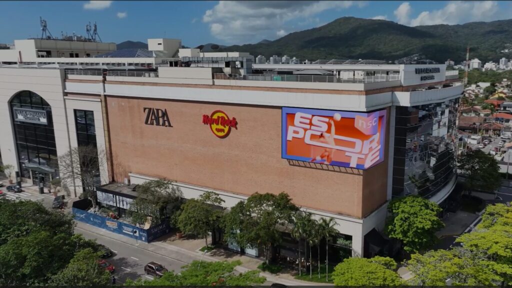 NSC View: primeiro painel 3D gigante da Ilha de SC entra no ar em dezembro